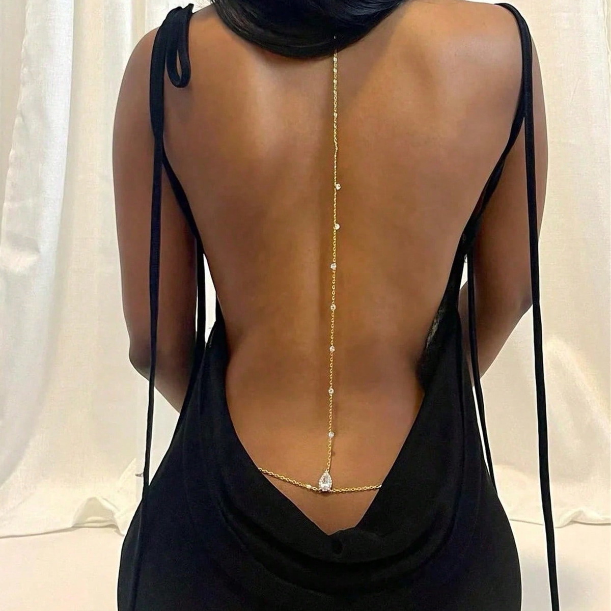 Bride Fashion Elegant Back Chain European and American Personality Body Chain Light Luxury Wedding Accessories Zircon Water Drop Chest Chain Wholesale