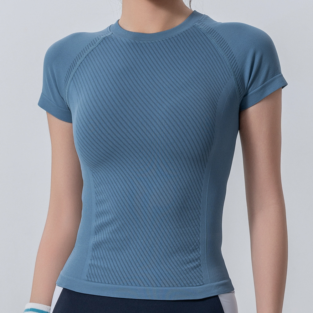 Picture of Yi Ang Spring and Summer Fitness Sports Running Short Sleeve Elastic Yoga Suit Women's Breathable Slim T-shirt in stock
