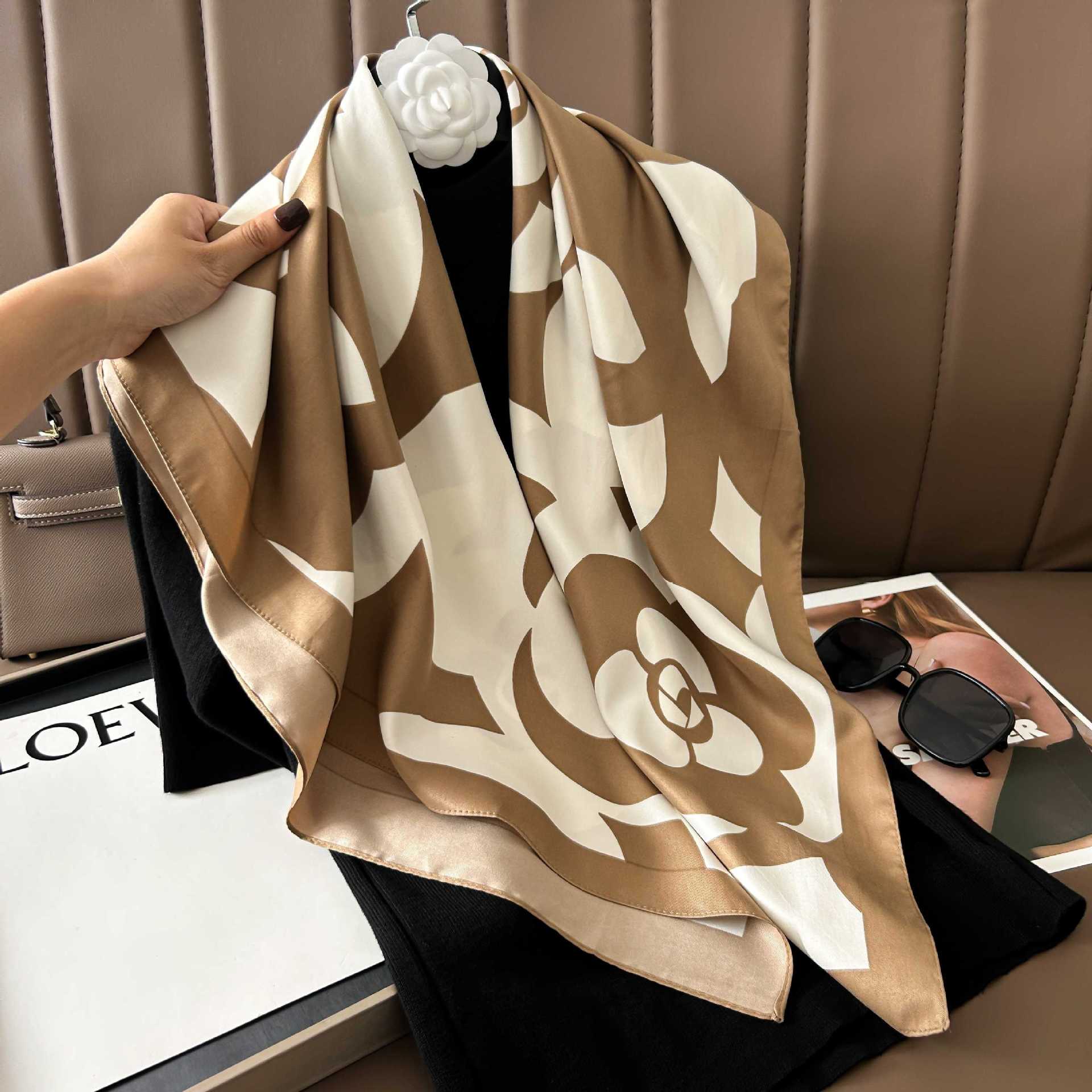 Picture of New 90cm Large Square Silk Elegant High-grade Decorative Shawl Women's Silk Scarf Fashion All-match Professional Scarf