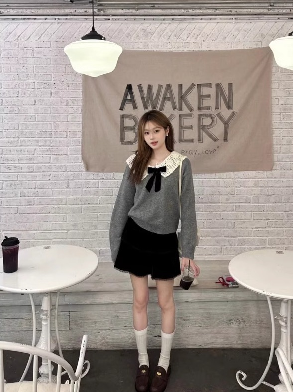2025 Spring Young Doll Collar Slim Soft Waxy Sweater Women's Autumn and Winter New Sweet Loose Long Sleeve Knitted Top