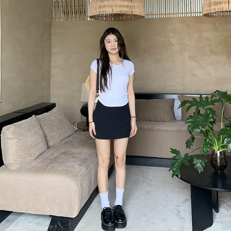 Where is the skirt female spring hip high waist bag A word new summer hot girl in 2024 American black suit miniskirt