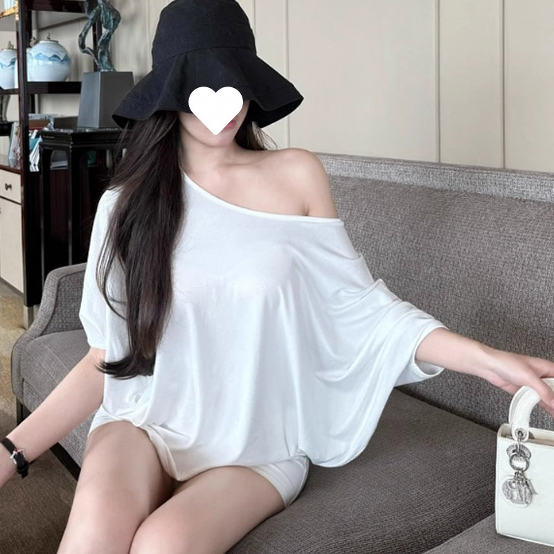 Women's Bat-Sleeved Gentle Casual Clavicle Cloak Soft Loose Micro-transparent Small Top