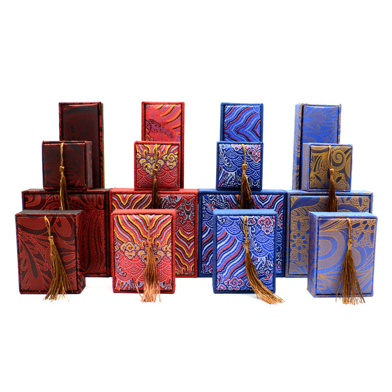 Picture of Tassel Brocade Jewelry Box Chinese Style Jewelry Literary Play Jewelry Box Jade Bracelet Box Buddha Beads Literary Play Jade Box