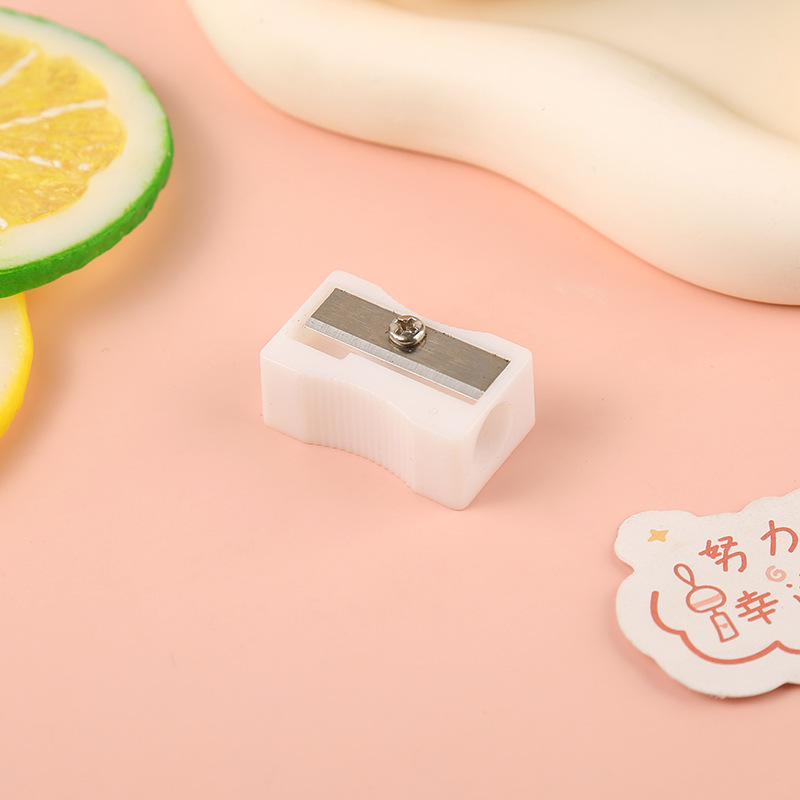 Picture of Single Hole Small Square Pencil Sharpener Small Pencil Sharpener Pencil Sharpener Primary School Student Stationery Wholesale Kindergarten Small Prizes