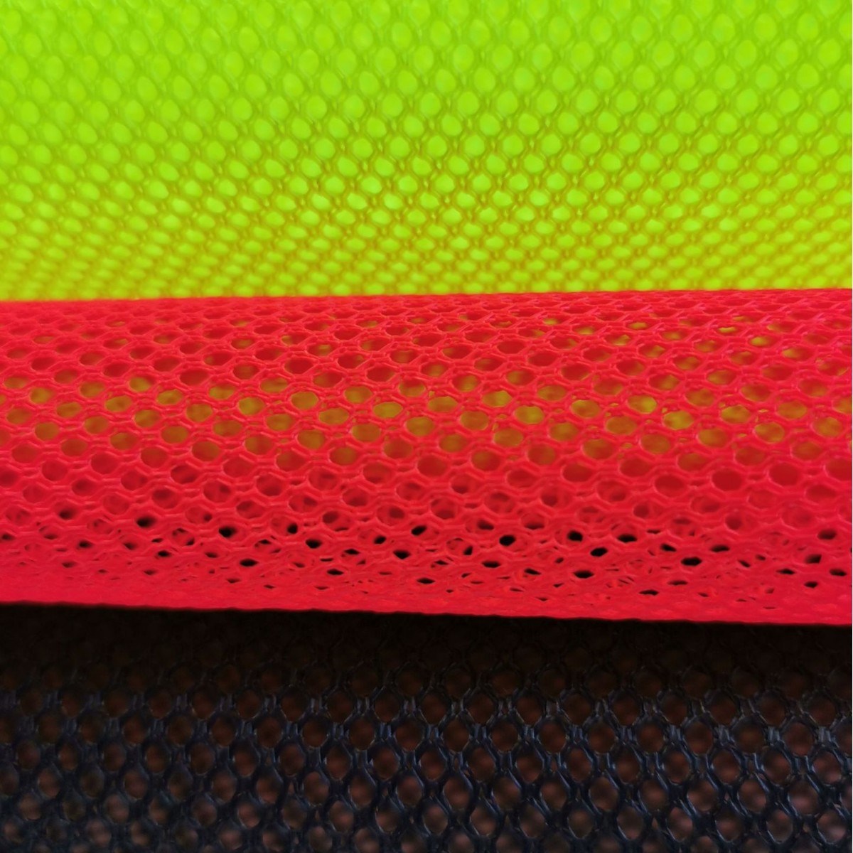 New 300D Aerial Mesh Fabric, Rubber Tube Sandwich Mesh Fabric, High-Strength Diamond Mesh Fabric Wholesale from Manufacturer