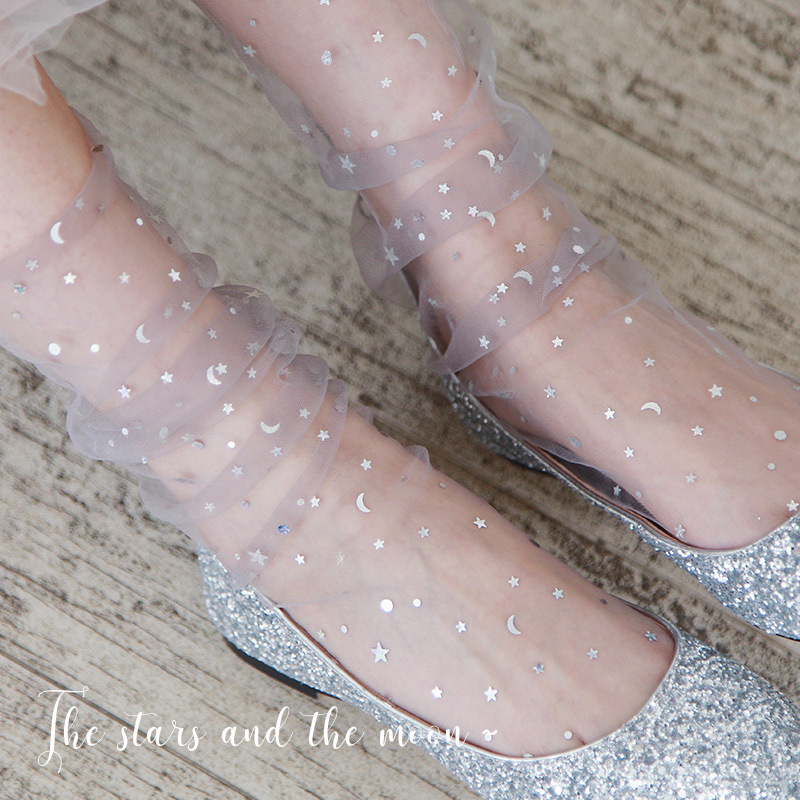 Wang Xiaozhen Spring and Summer Japanese Star Moon Transparent Thin Mesh New Fashion Korean Fan Pile Women's Socks