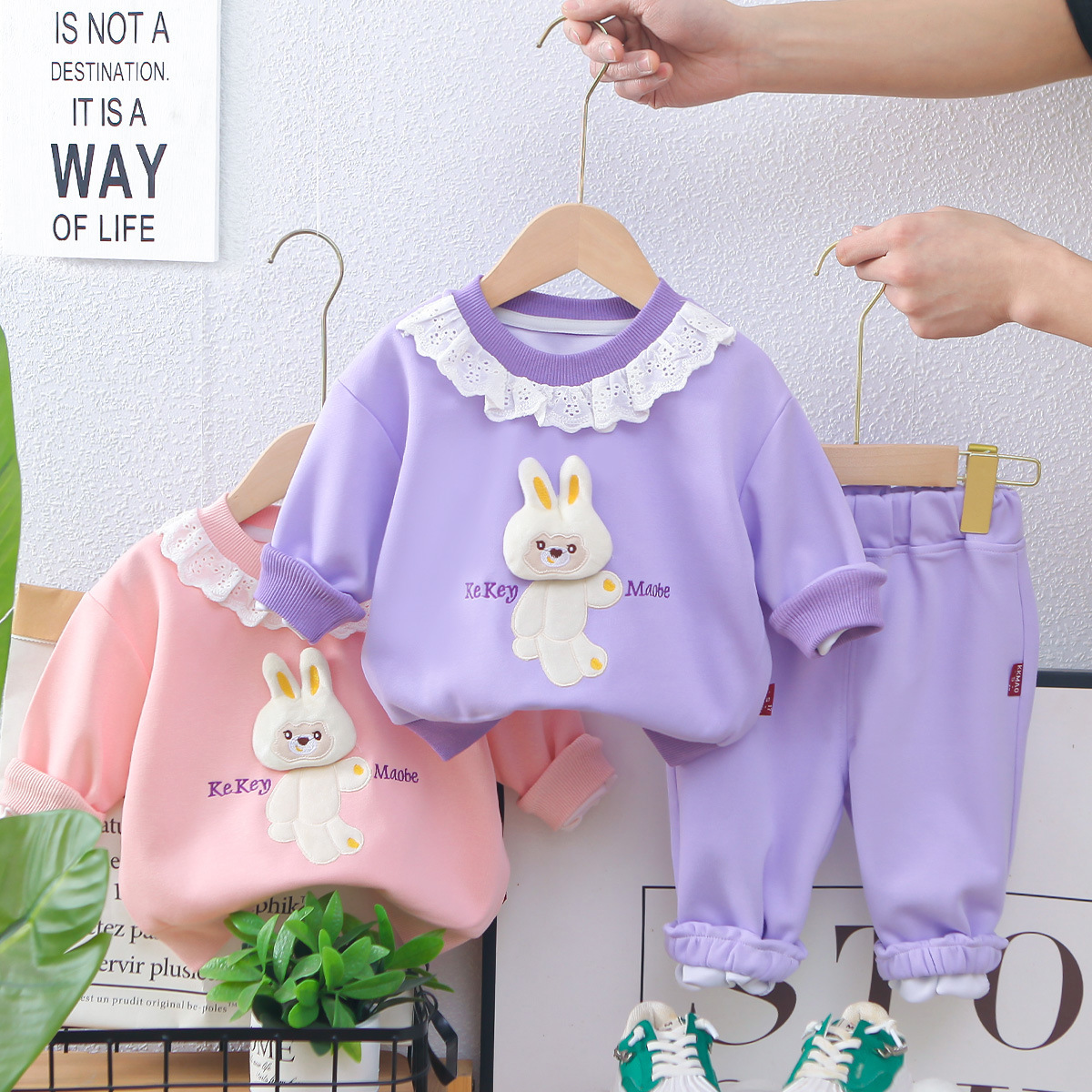 Korean children's clothing girls spring and autumn suit spring new 1-5 years old baby girl autumn three-dimensional rabbit long sleeve suit