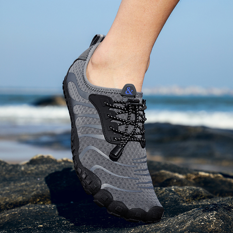Picture of Cross-border Tracing Shoes plus size Outdoor Sports Diving Swimming Beach Shoes Quick-drying Non-slip Breathable Wading Shoes Fitness Shoes