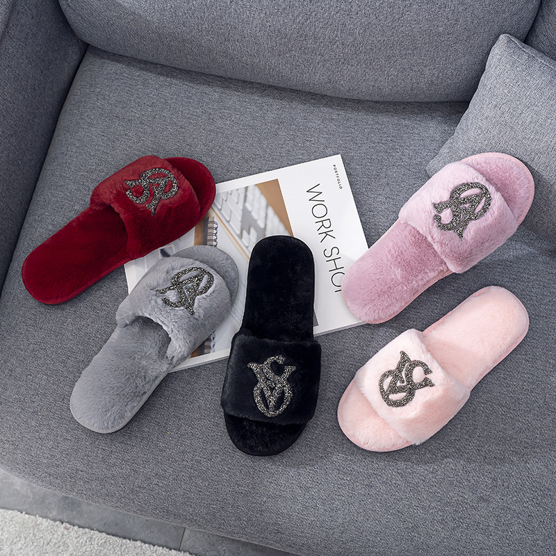 Xiaoxiangfeng cotton slippers women's autumn and winter rhinestone wear wool plush soft bottom foreign trade indoor home slippers