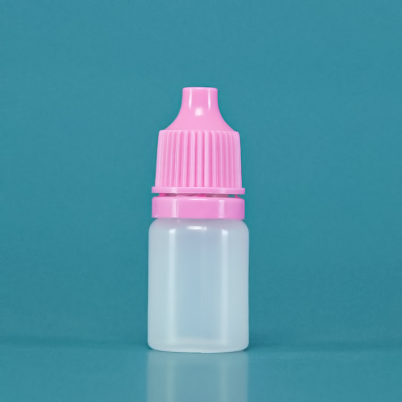 Picture of Spot Wholesale 3ml Eye Drops Bottle Colorful Pointed Mouth Pe Small Mouth Squeeze Pigment White Light-Proof 3 ml Eye Drops