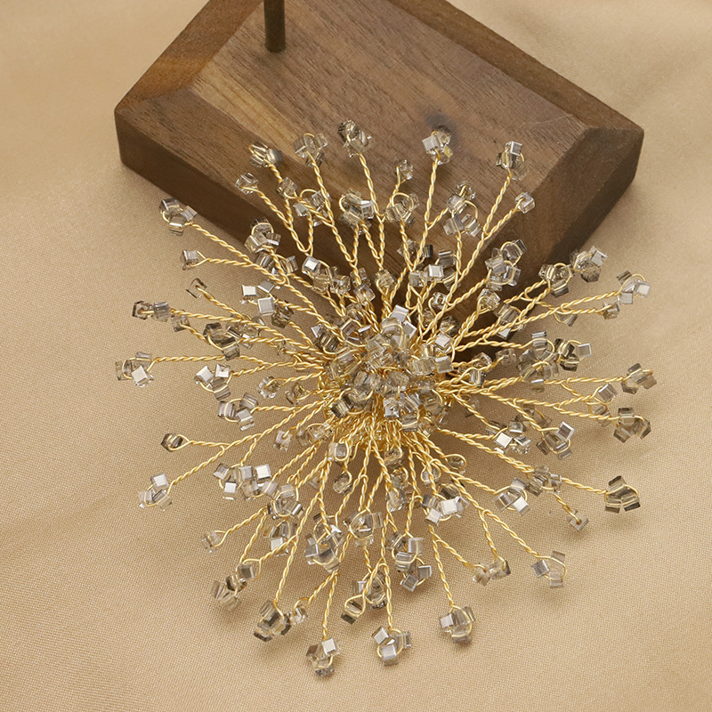 Picture of Natural pearl brooch high-grade niche transparent gray snowflake set brooch high-end retro sunflower wholesale