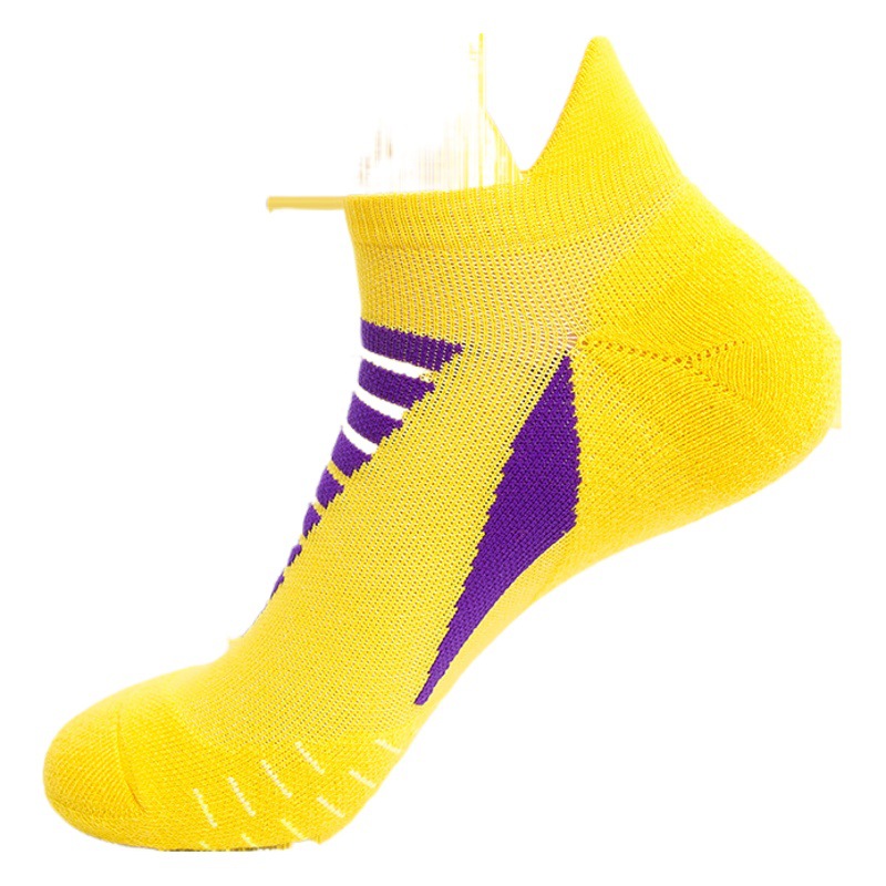 Autumn and winter New running socks professional sports socks quick-drying breathable outdoor basketball socks short tube shallow mouth fitness boat Socks