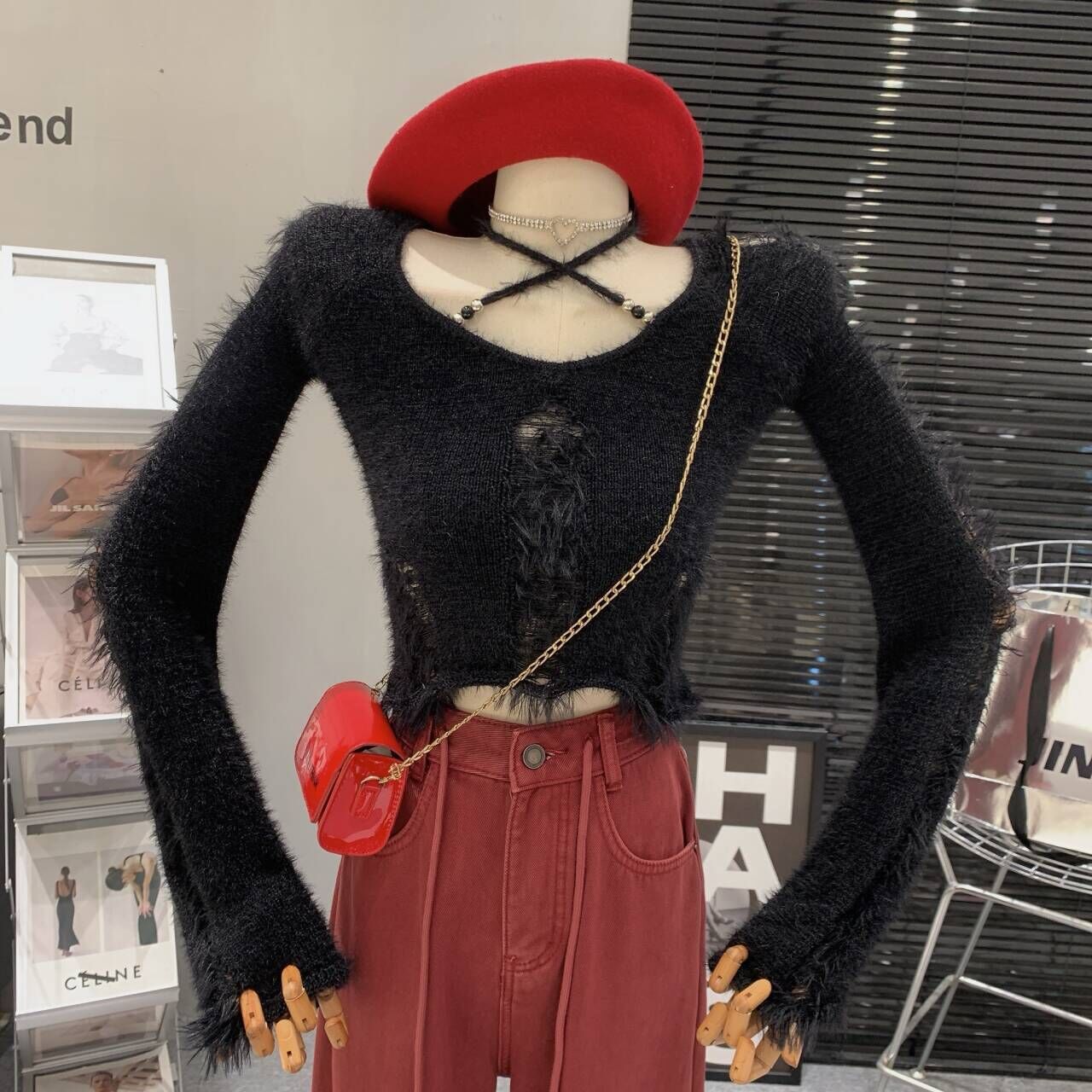 Picture of Korean Style Pure Lust Style Imitation Mink Fur One-Shoulder Halterneck High-End Slim Sexy Off-Shoulder Knitted Top