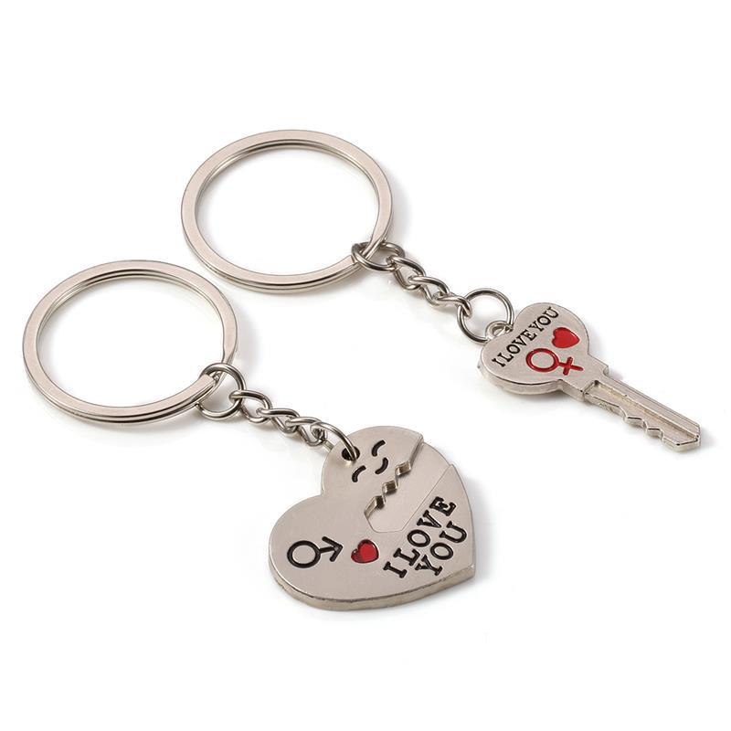 Couple keychain creative crush on you English couple metal pendant one arrow through heart peach heart Valentine's Day gift