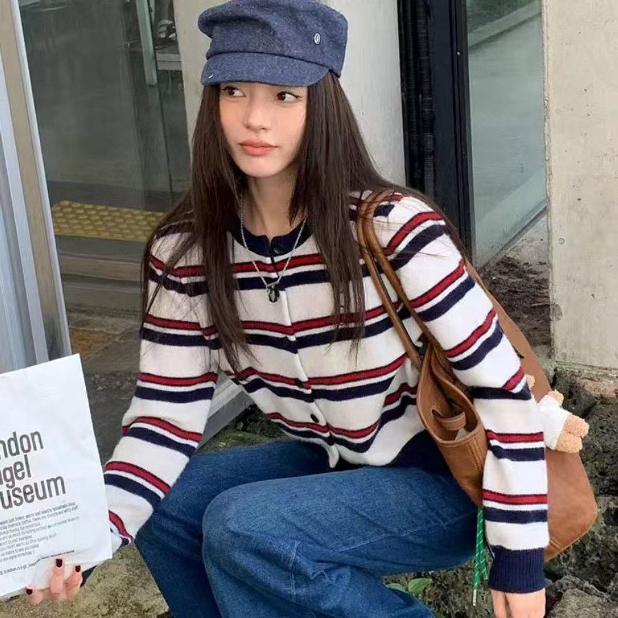 Picture of Striped knitted cardigan sweater women's 2025 fall/winter new contrasting chic Korean small cropped jacket top