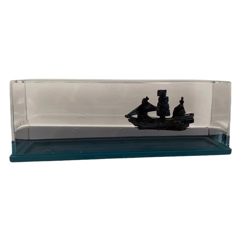 Titanic Black Pearl Cruise Ship Fluid Drifting Bottle Cruise Ship Never Sinks Desktop Ornament with Light-Up Base