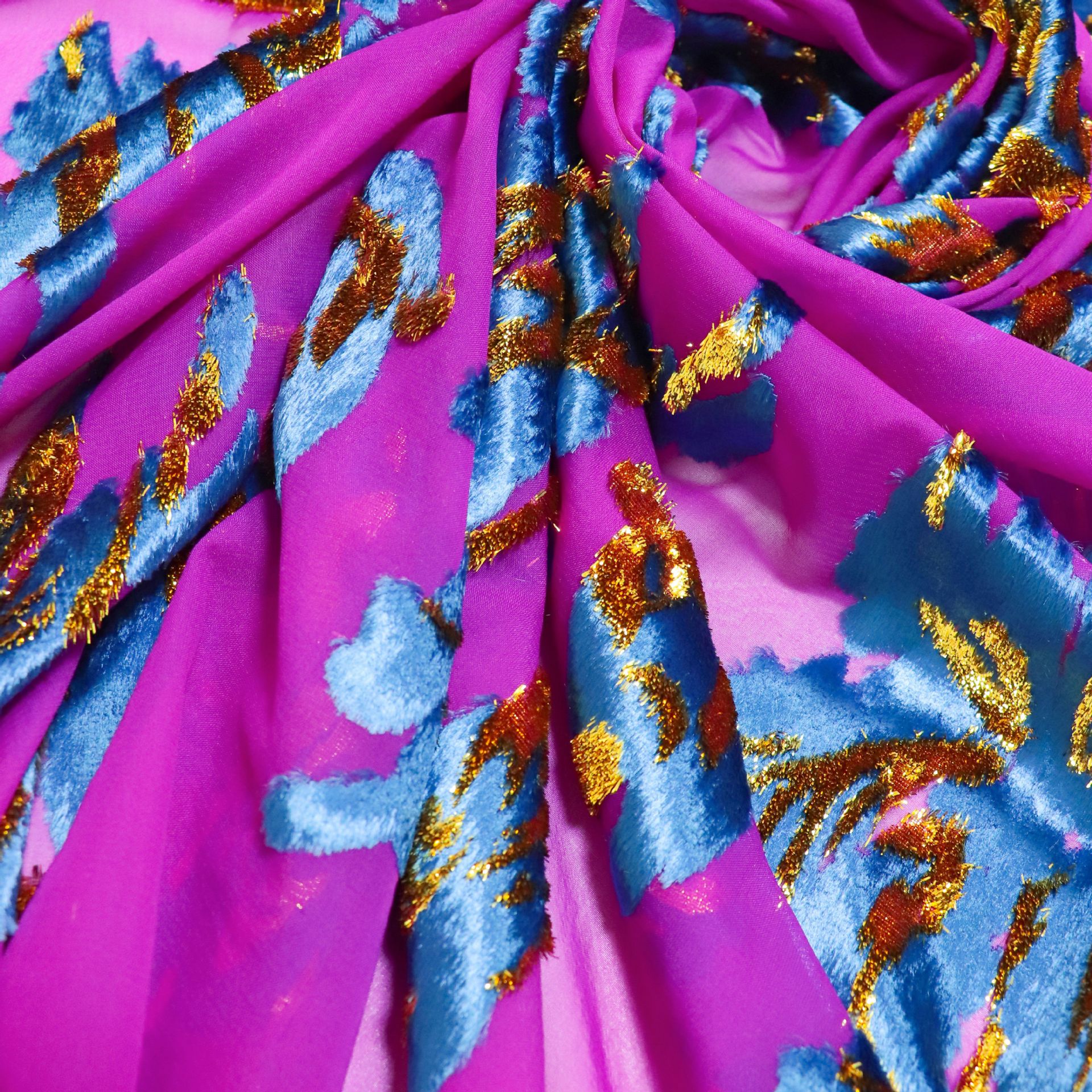 Picture of Factory Wholesale Woven Velvet Jacquard Brocade Velvet Fabric Haute Couture Dress Dress Cheongsam