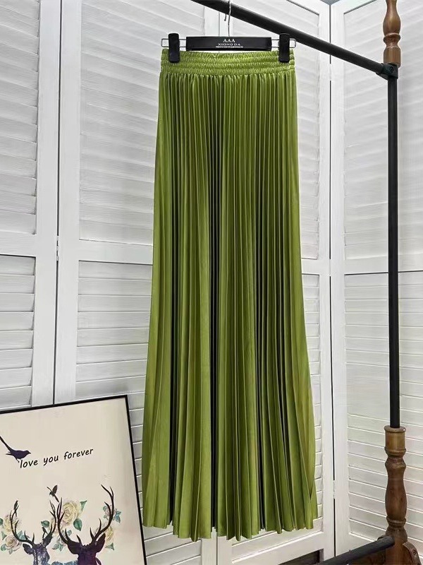 New High-Waisted Pleated Skirt, Skirt for Women, Drapey Elastic Waist, Versatile, Slimming Look, High-End, Elegant, Pure Color Long Skirt
