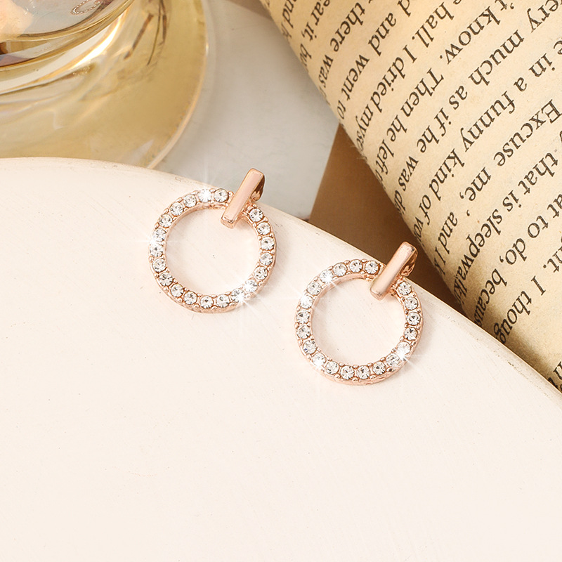 South Korea fashion round rose gold diamond stud earrings elegant trendy popular earrings High sense new earrings Roman