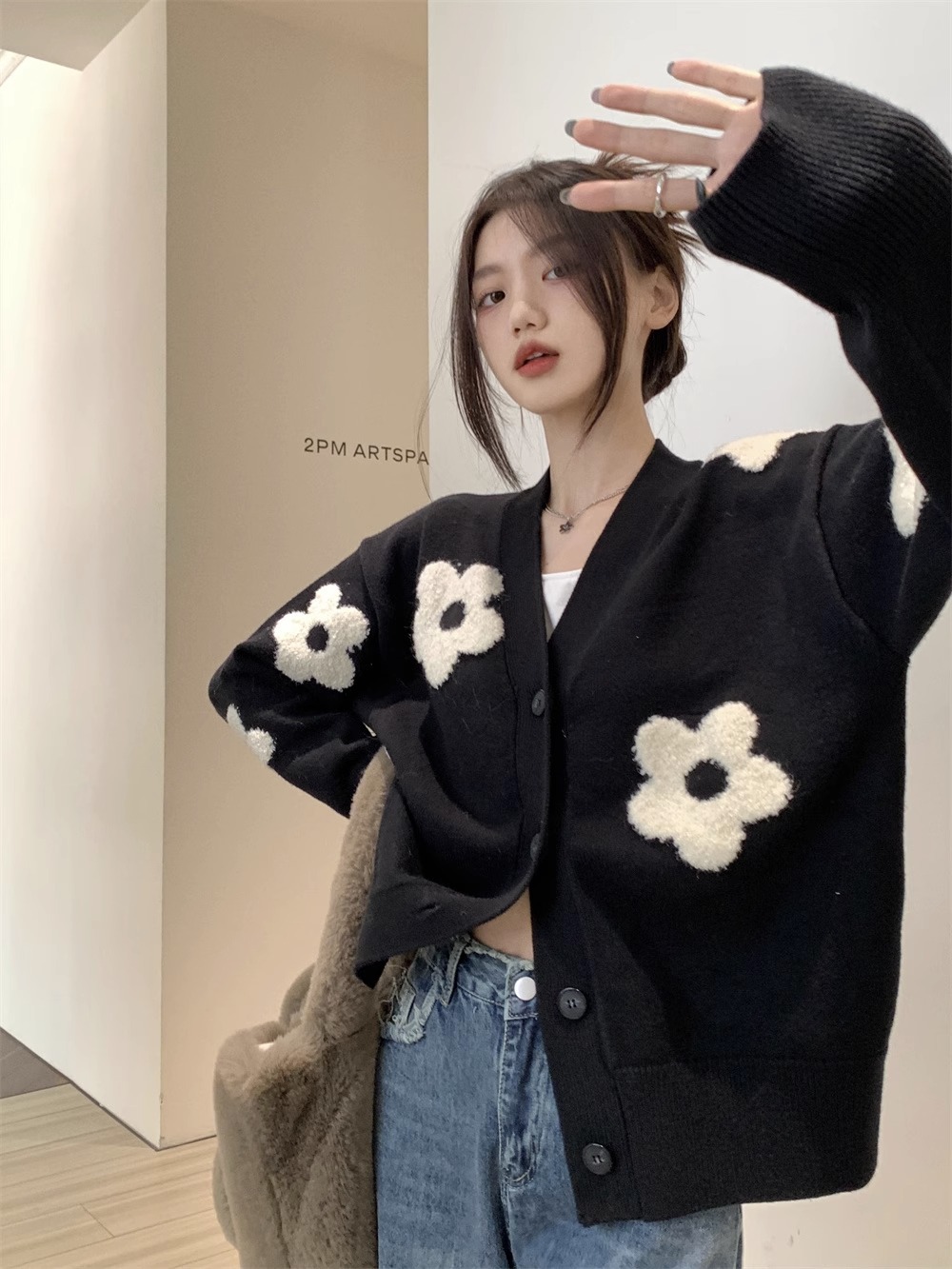 Picture of Spring and Autumn 2024 New European women's clothing loose outer wear knitted cardigan European Station coat women's sweater
