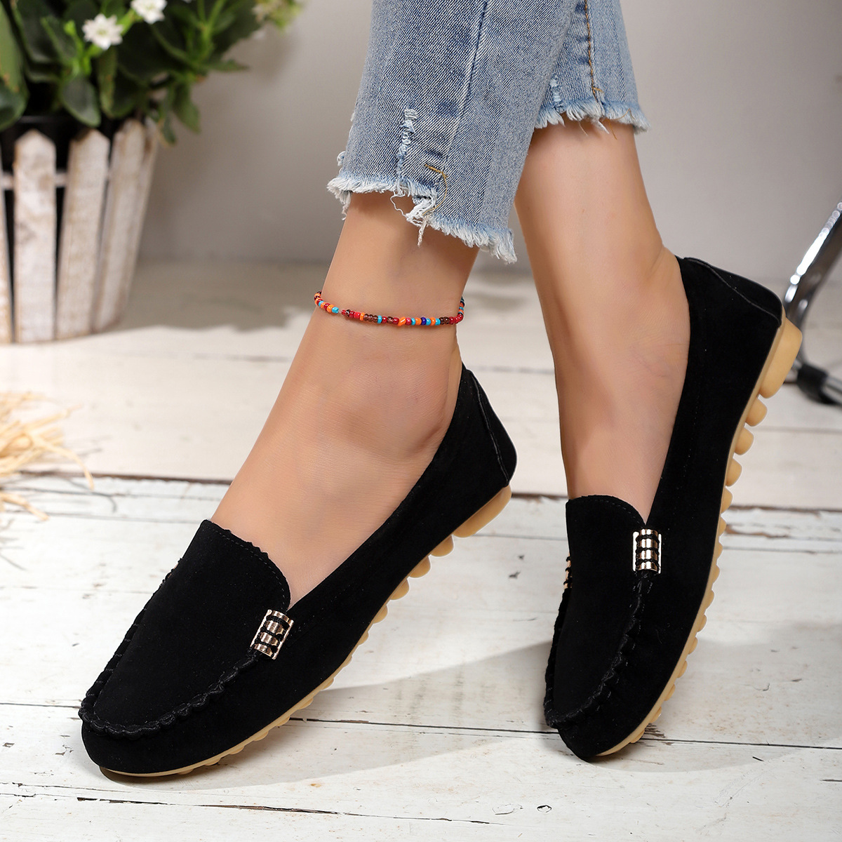 Europe and the United States cross-border plus size women's shoes new denim bean shoes shallow mouth a pedal foreign trade women's single shoes wholesale