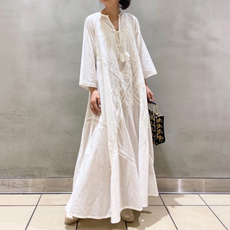 In stock good quality Japanese and Korean style fashionable loose slimming dress 2022 summer new national style retro cardigan dress