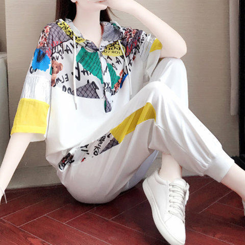 Summer new women's clothing fashion loose Western style age-reducing sports suit casual hooded printed two-piece set