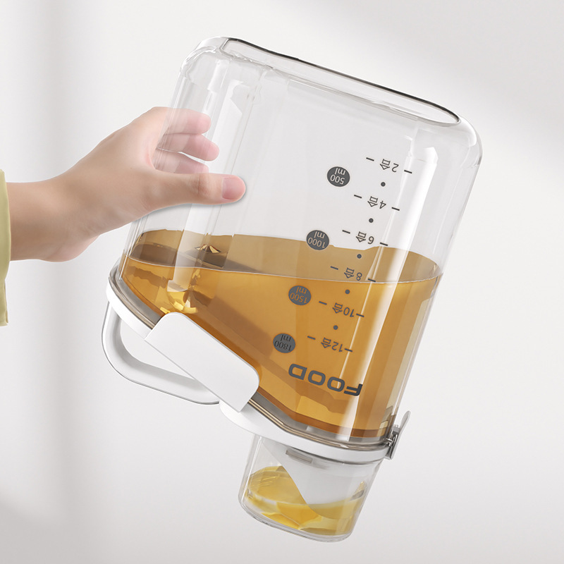 Picture of Simple Moisture-proof Sealed Household Kitchen Grain Cereal Tank Large Size with Lid Transparent Visible Grain Bucket Storage Plastic