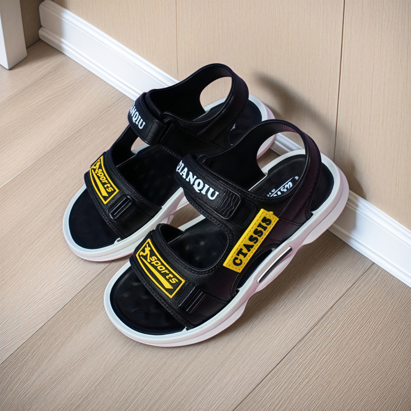 Picture of Children's sandals boys slippers 2024 summer new beach shoes outdoor large children's slippers wholesale trade
