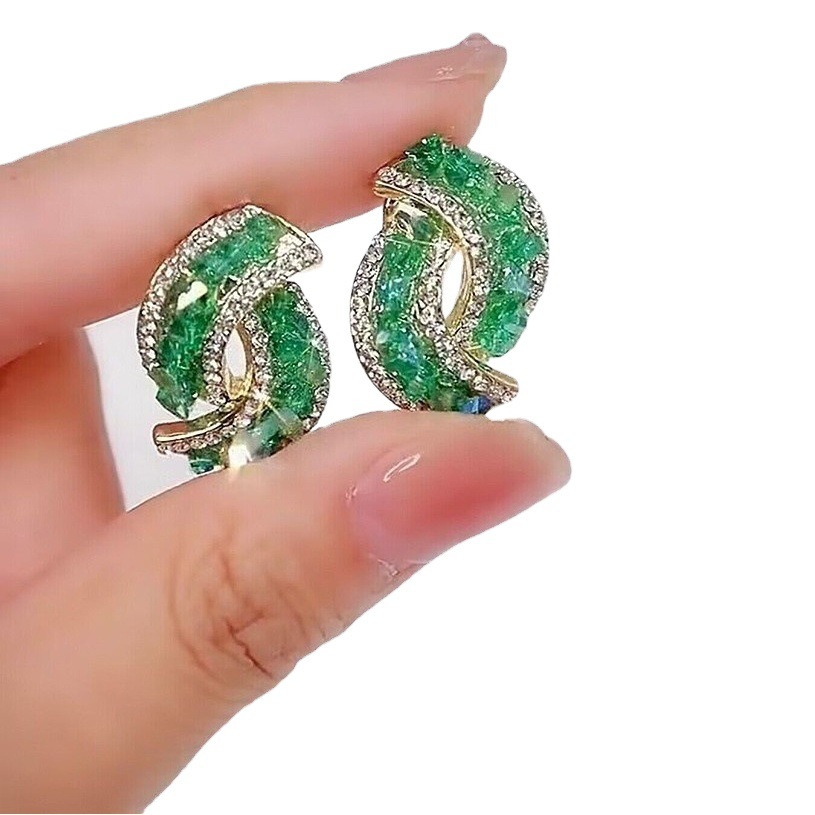Geometric Green Broken Diamond Exquisite Niche Design Earrings New Fashionable Light Luxury High-end Sense Earrings Cold Style Earrings
