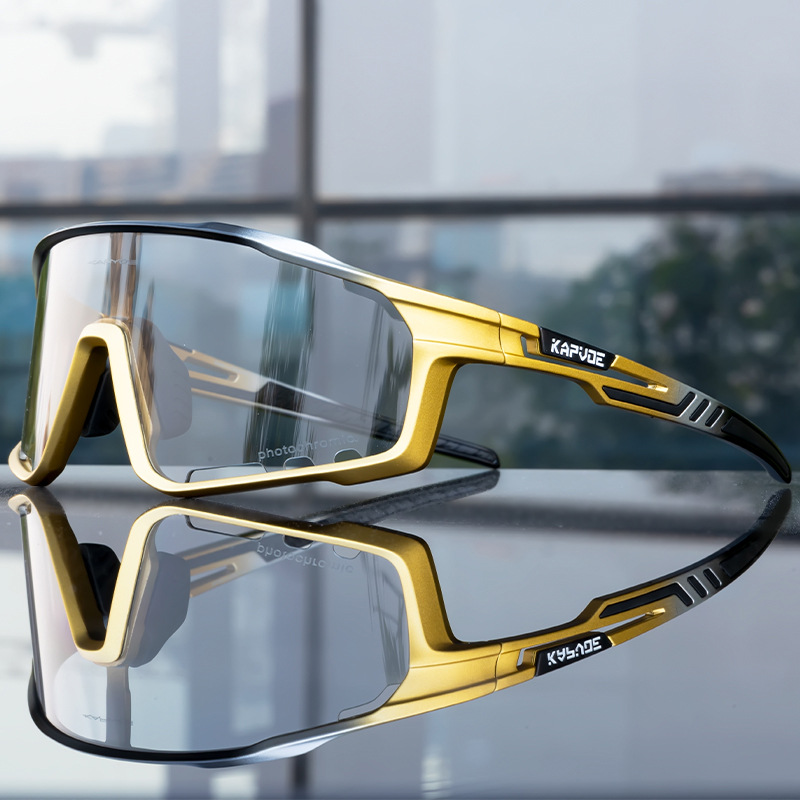 2023 new color-changing riding glasses men and women mountain bike professional outdoor sports eye protection windproof glasses wholesale