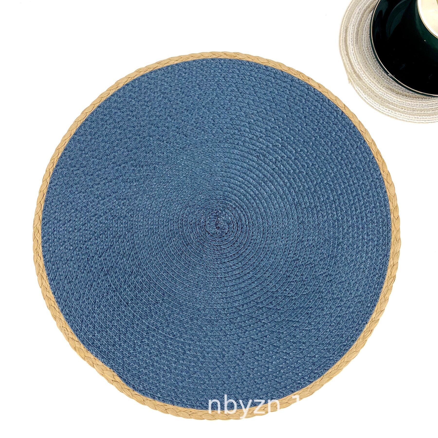 Picture of PP insulation table mat hotel western restaurant European simple natural outdoor festival activities can be wholesale mixed batch