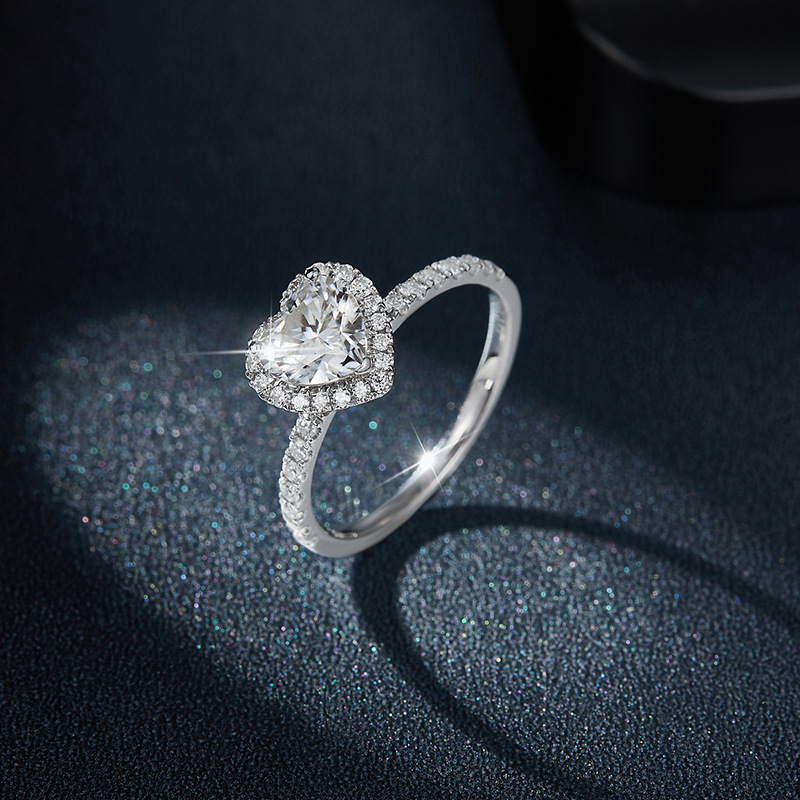 Picture of 925 silver heart-shaped 7*7mm moissanite ring senior sense minority ladies wedding ring cross-border e-commerce in stock wholesale
