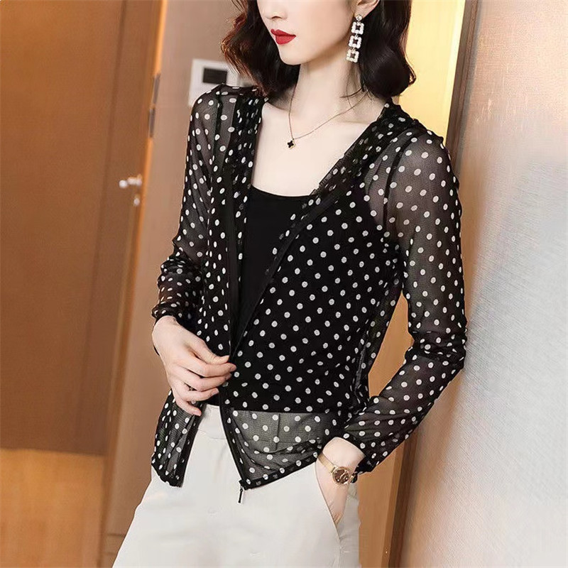 Knitted stretch sunscreen clothing women's summer Korean cross-border new large size fat girls middle-aged and elderly hooded polka dot coat