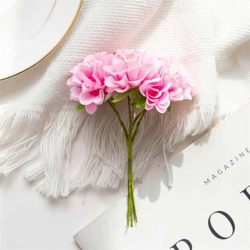 Picture of Foreign trade silk flower artificial flower stamen cut flower bouquet wreath material wedding leaf wedding box decoration