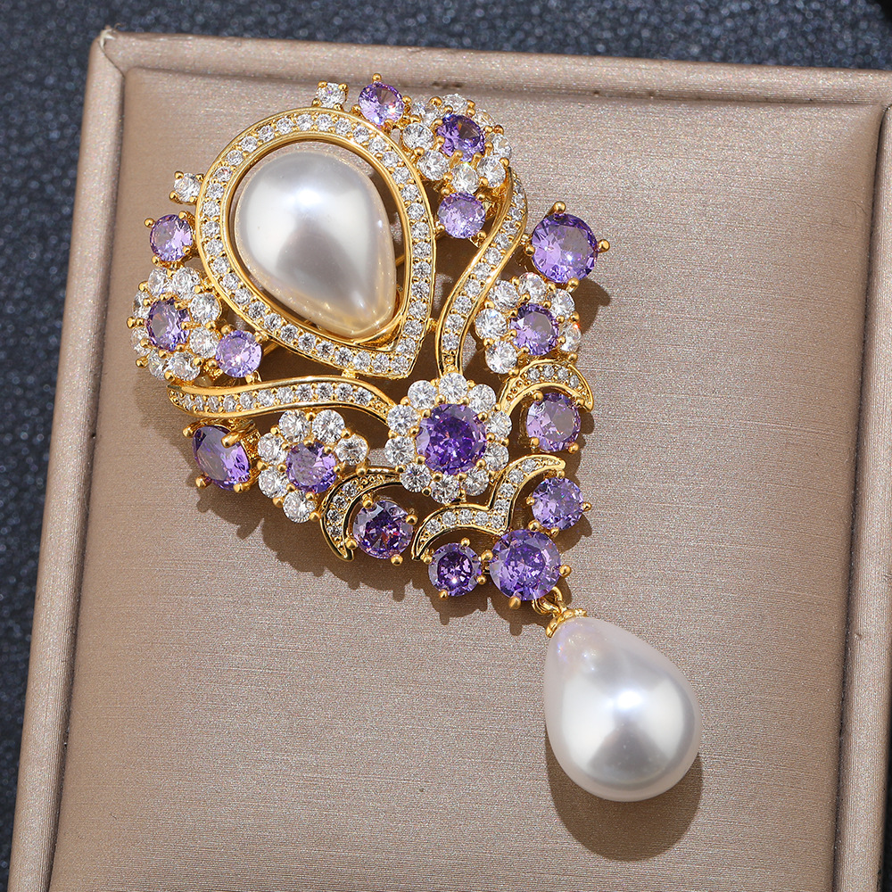 Picture of Purple Luxury High-End Diamond-Encrusted Zircon Large Pearl Brooch Anti-Exposure Suit Dress Accessories with Elegant and Fashion