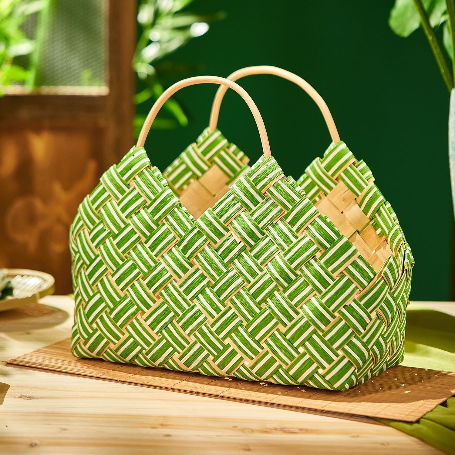 Picture of Dragon Boat Festival Packaging Box Zongzi Packaging Portable Chinese Rattan Woven Bamboo Basket Universal Large Capacity Gift Box