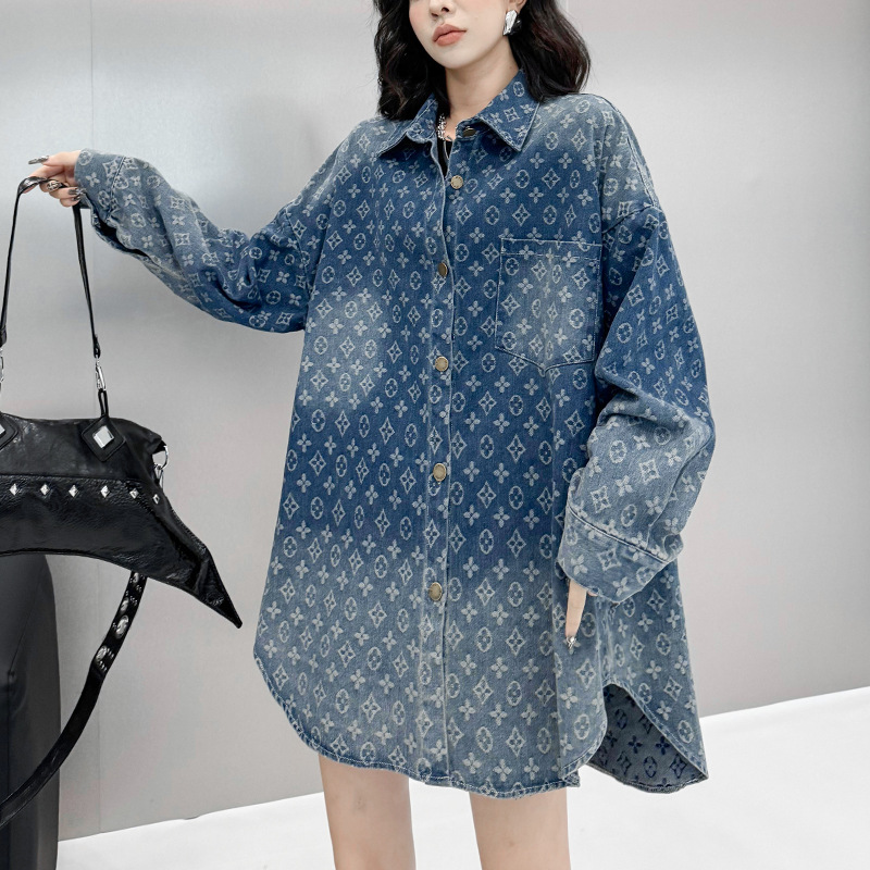 Picture of Retro Hong Kong Style Niche Design Distressed Denim Jacket for Women 2024 Autum New Loose Fashionable Shirt