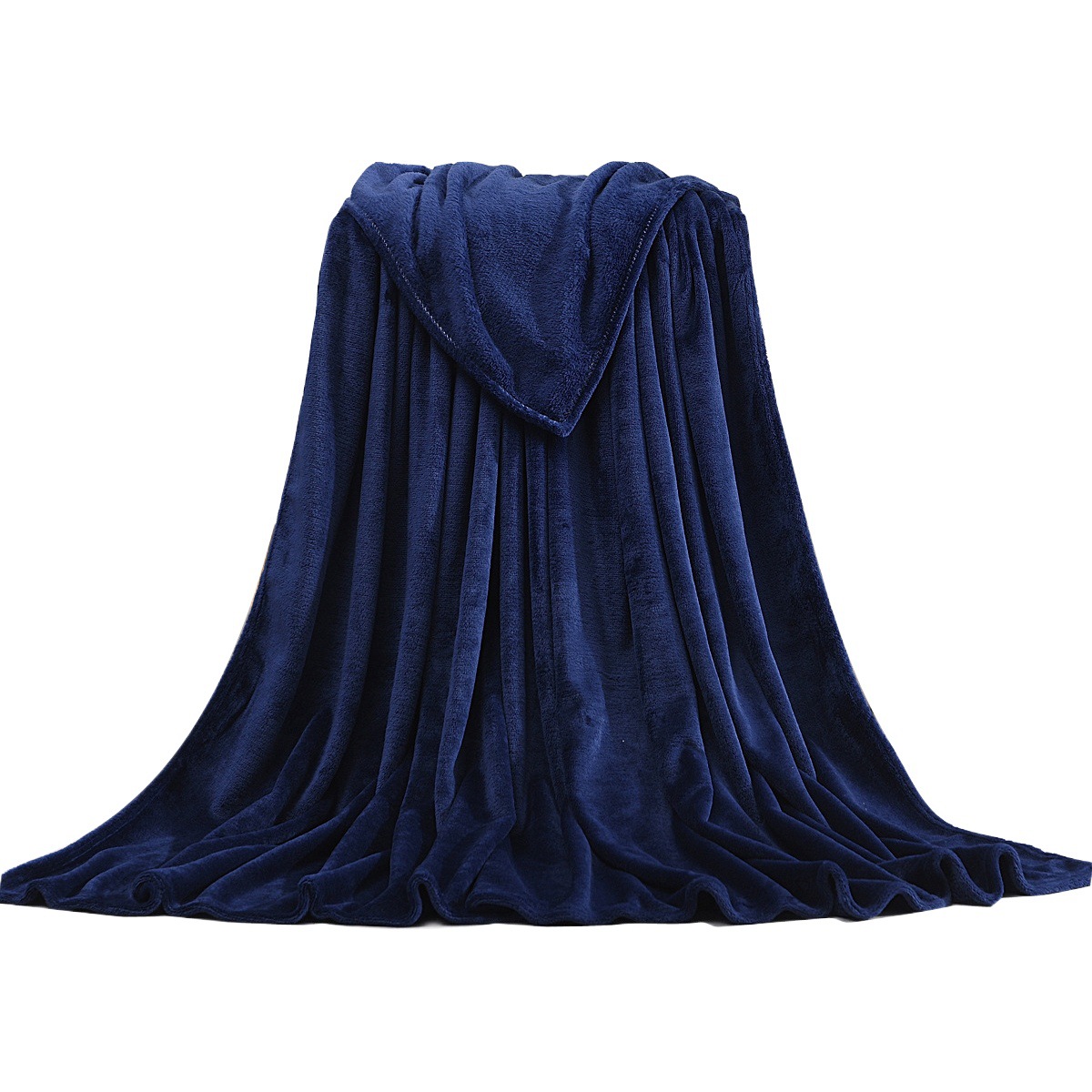 Solid color flannel blanket coral fleece pet blanket cross-border flannel blanket gift velvet nap blanket wholesale
