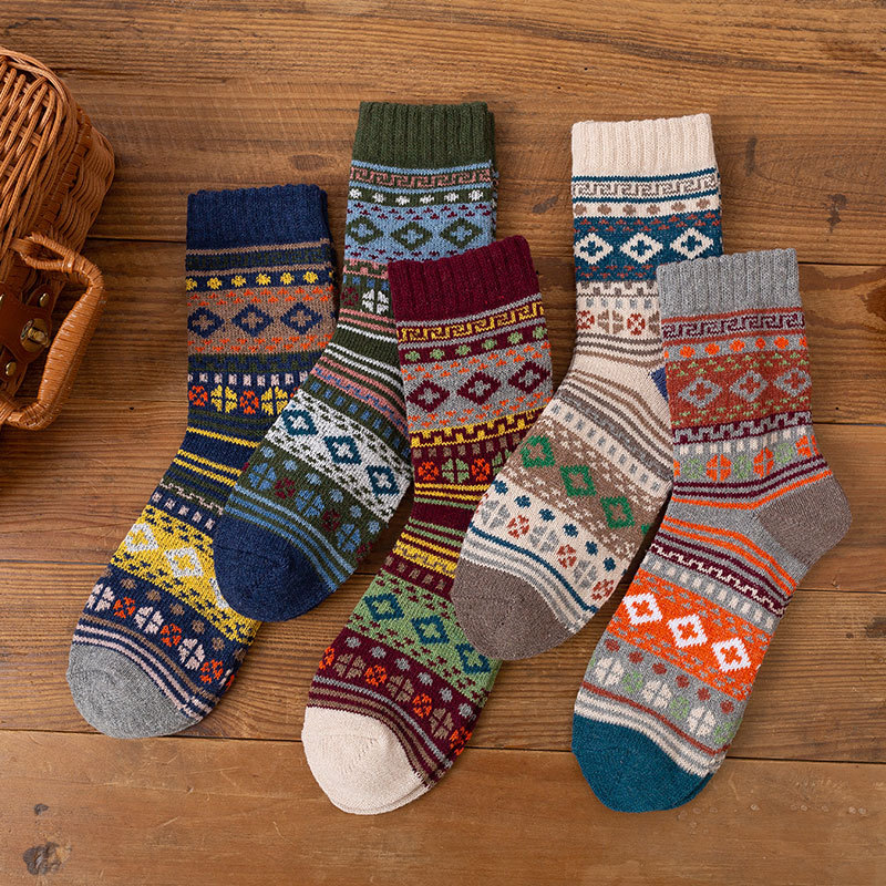 Socks for Men in Winter Fleece-Lined and Thickeneded Warm Terry Socks Ethnic Style Men's Mid-Calf Socks Cotton Socks Casual Wholesale
