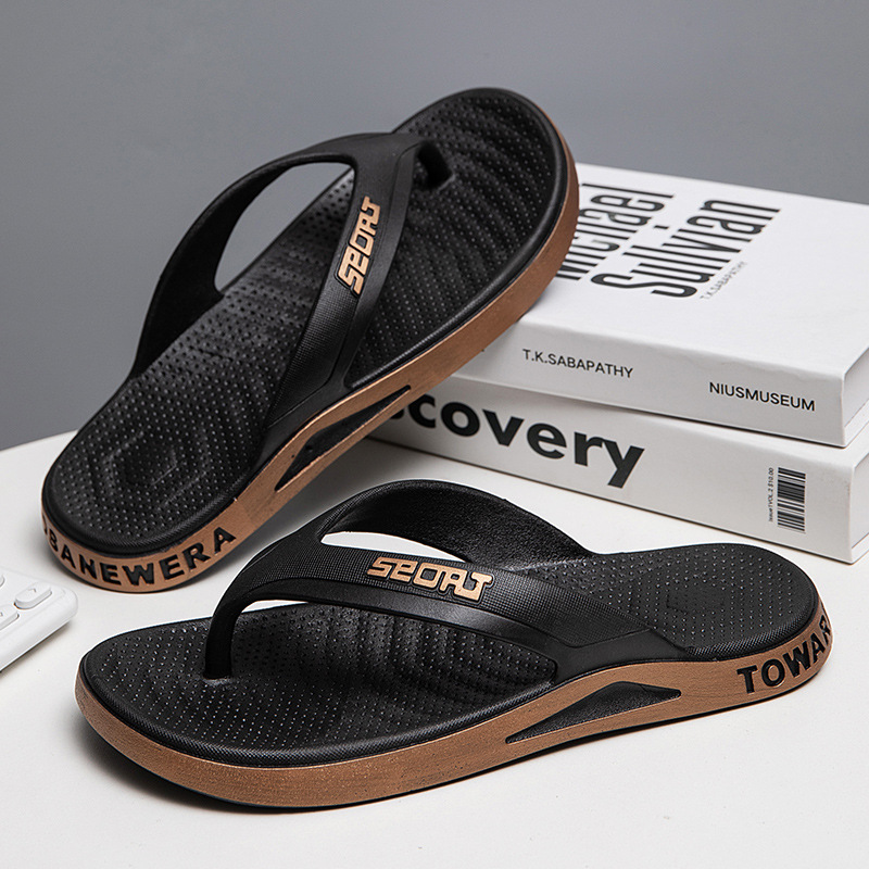 Picture of New minimalist flip-flops men's outer wear non-slip outdoor leisure flip-flops men's beach fashion sandals wholesale