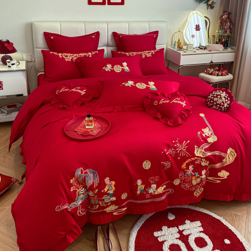 Picture of Cotton Wedding Bedding Four-piece Wedding Cotton 100 Bed Sheet Quilt Cover Big Red Festive Accompanying Quilt