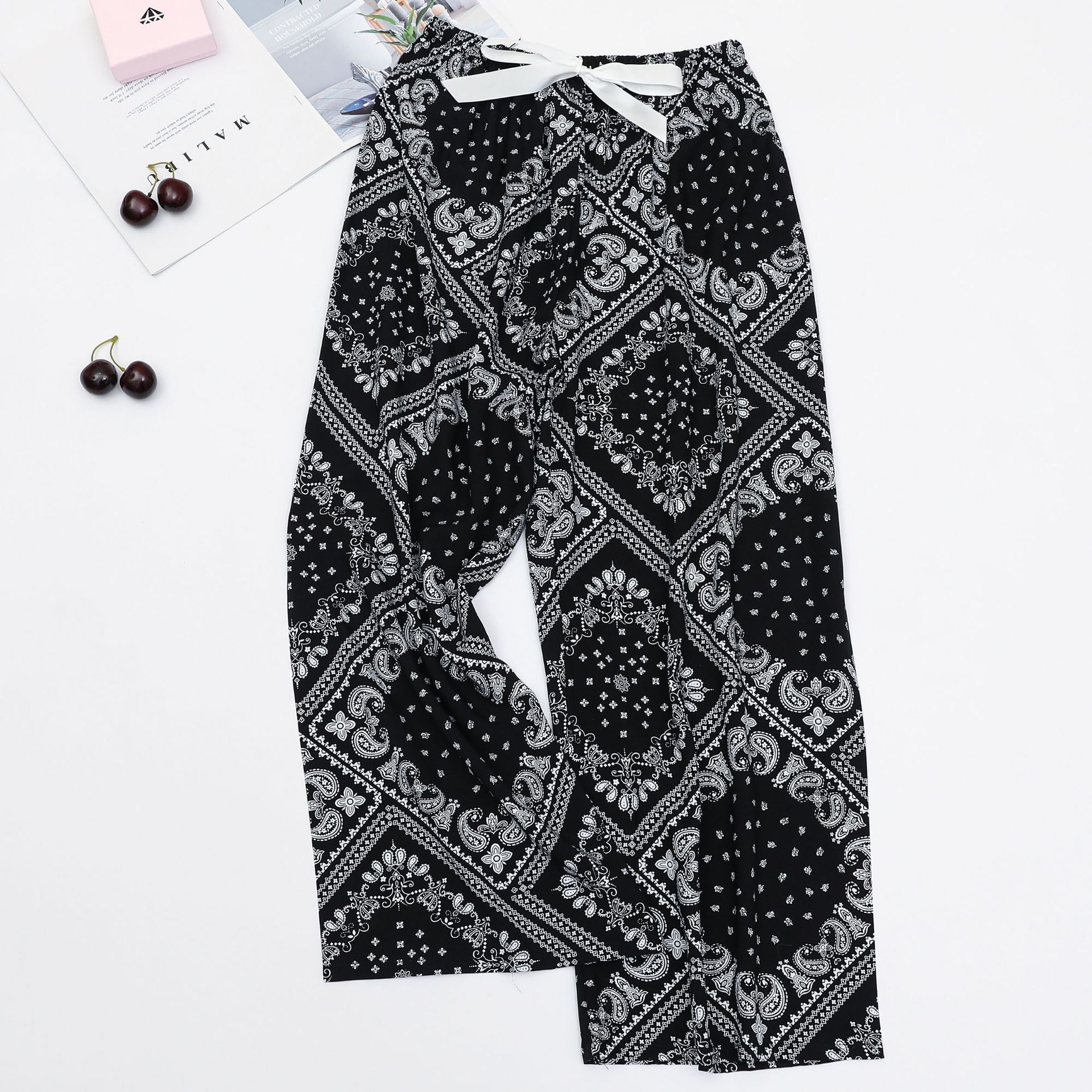 Picture of Cotton Silk Pajama Pants Women's Summer Thin Black and White Cartoon Style Wide Leg Pants Large Size Loose Outer Wearing Foreign Trade Beach Pants