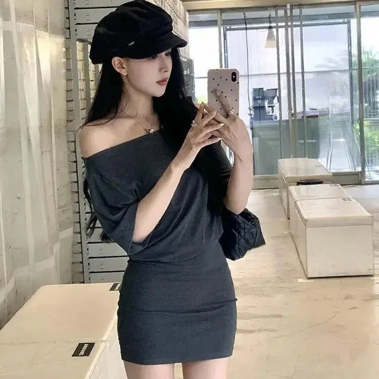 Asymmetrical slanted collar, off-the-shoulder, pure desire, hot girl, waist slimming, slimming hip skirt, summer versatile slim dress, short skirt girl