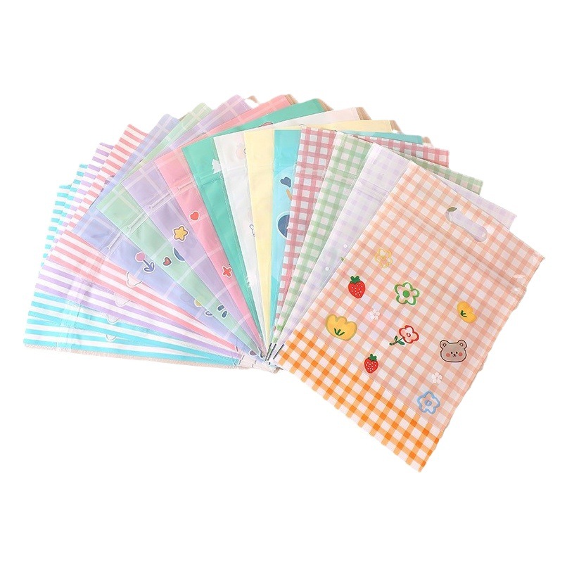 Thickened Translucent Cartoon Bear Baking Snowflake Crisp Self-standing Bag Cookies Packaging Self-sealing Zipper Bag