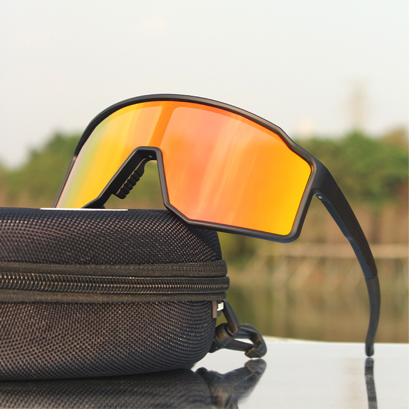Picture of Amazon Cross-Border Large-Frame Men's and Women's Mountaineering Goggles Outdoor Sports Day and Night Windproof One-Piece Cycling Glasses