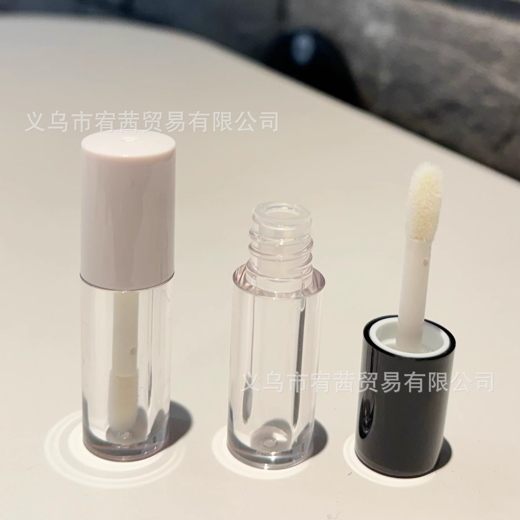Picture of Combination Oil Tube Sample 1ml Mini Concealer Liquid Foundation Sample Empty Tube Lipstick Lip Gloss Trial Size Lip Oil Tube
