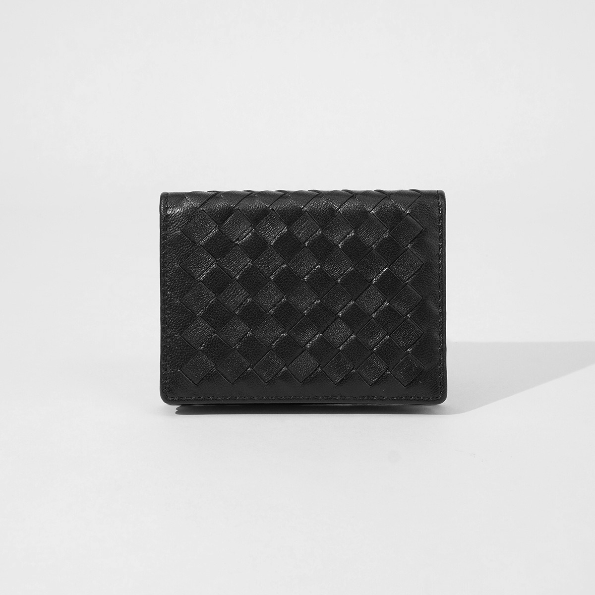 Picture of Wholesale Men's Genuine Leather Driver's License Holder, Driving Document Holder, Card Holder, Sheepskin Driver's License Cover, Woven Trendy Style