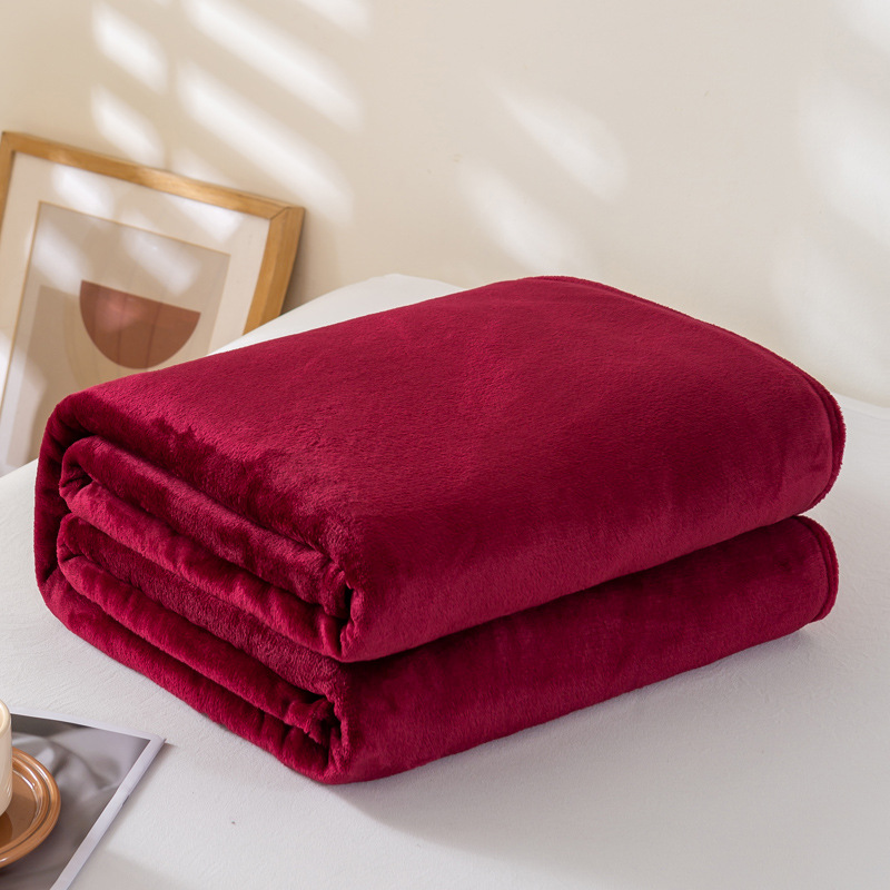 Picture of Foreign Trade Cross-Border Solid Color Flannel Blanket Summer Sofa Nap Blanket Coral Velvet Sheets Gift Blanket Wholesale