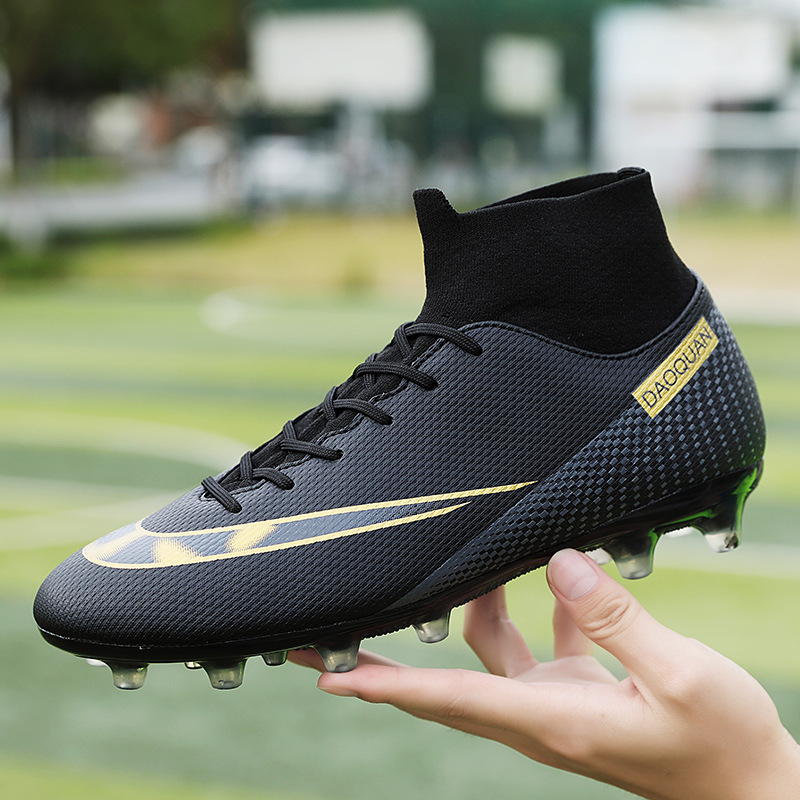 Picture of Summer and Autumn Football Shoes for Boys and Girls, High-Top Broken Nails, Long Spikes, Competition Shoes, Fashionable Sports Shoes, Football Shoes, Children's Shoes